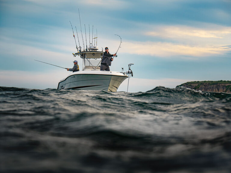 Fishing boat with lithium batteries