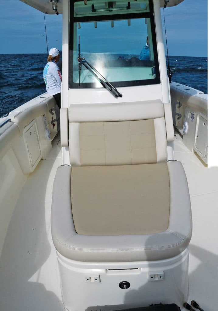 Boston Whaler 280 Outrage